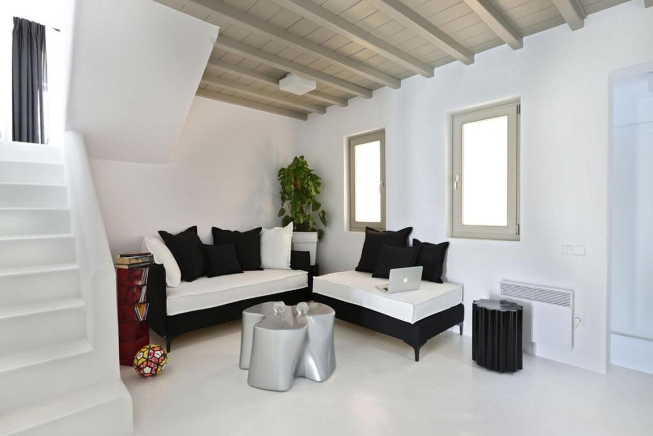 Villa Dafni 4Bed With Pool In Kalafatis Spilia Mykonos Town Bagian luar foto