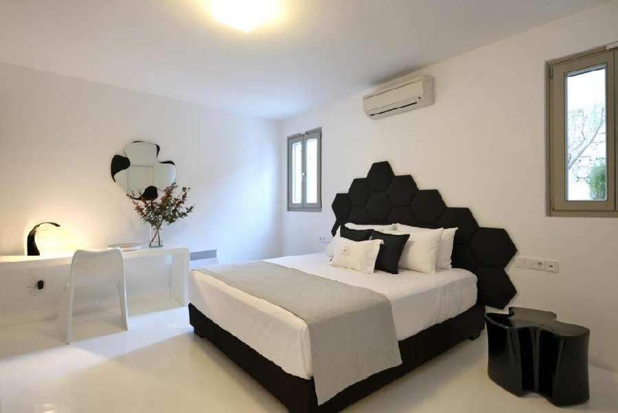 Villa Dafni 4Bed With Pool In Kalafatis Spilia Mykonos Town Bagian luar foto