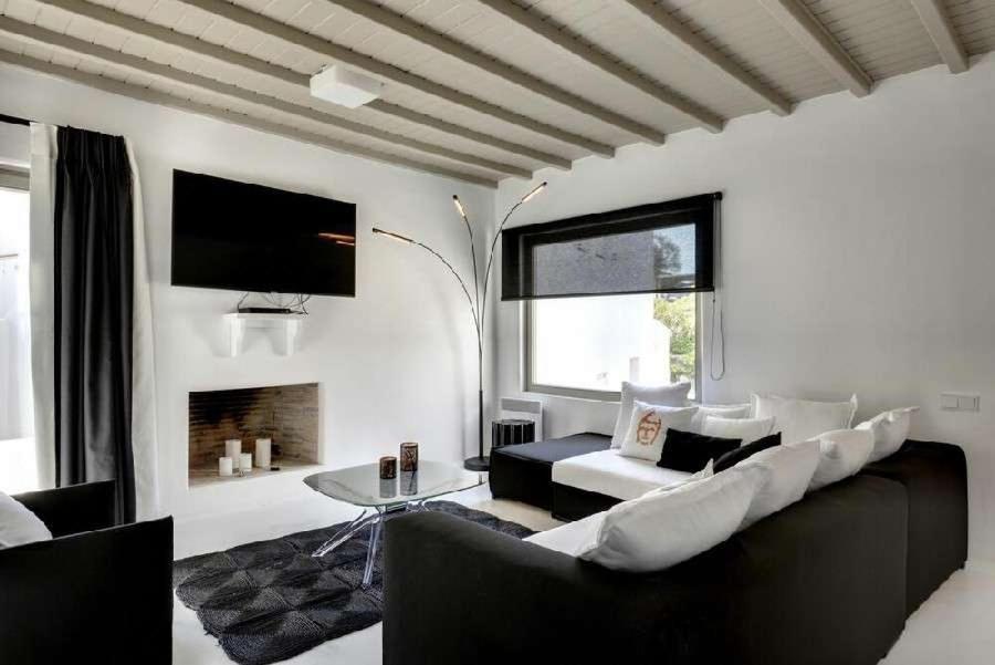 Villa Dafni 4Bed With Pool In Kalafatis Spilia Mykonos Town Bagian luar foto